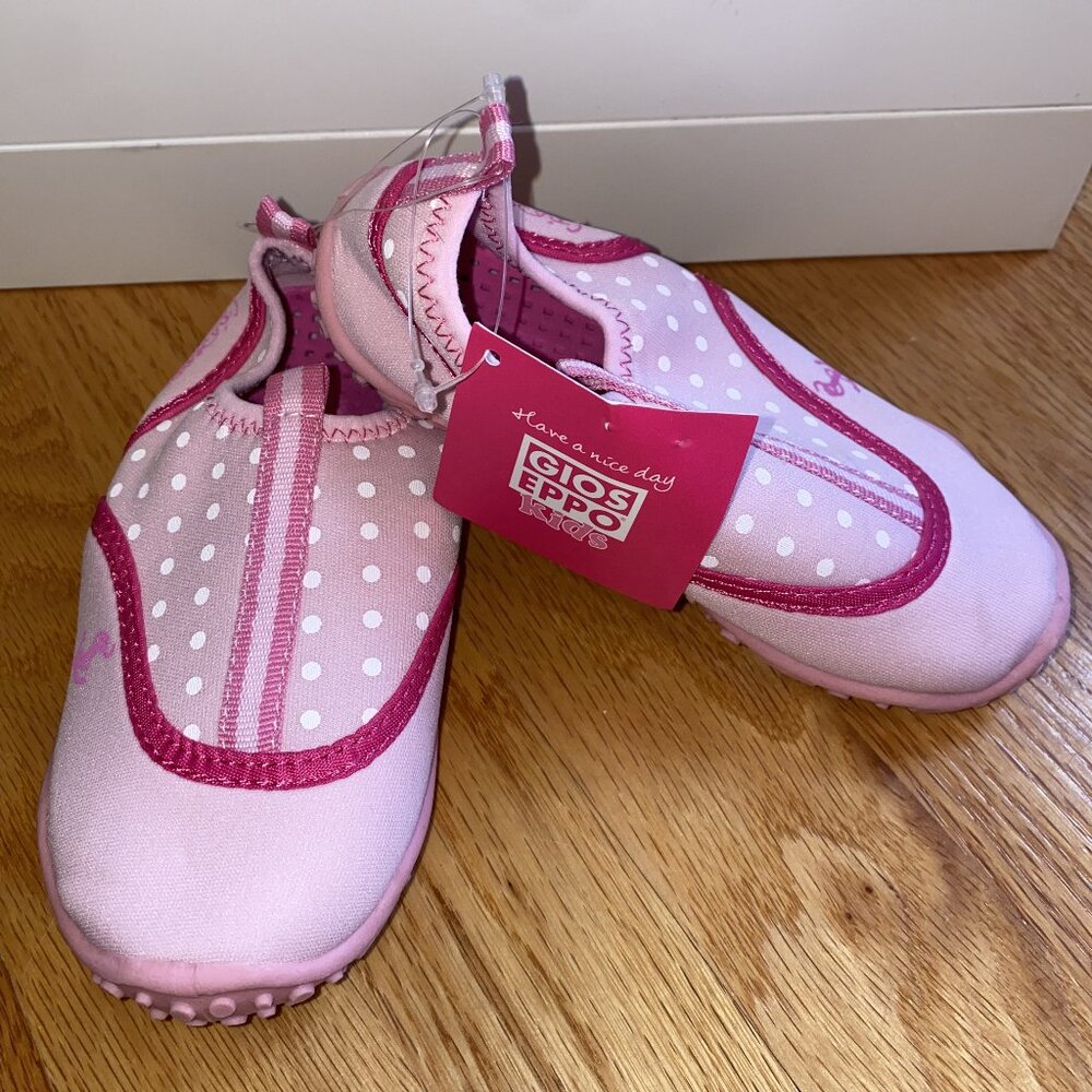 NWT, Girls Pink Gios Eppo Kids, Water Shoes